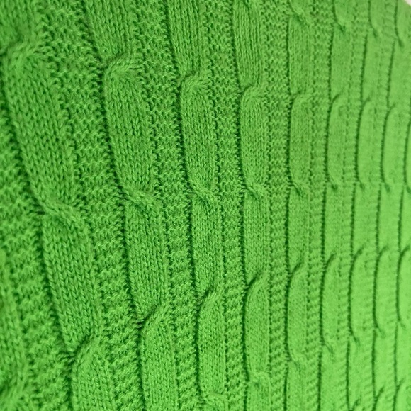 Green Cable Knit Women's vintage cardigan Sweater size medium/ large - Picture 5 of 6